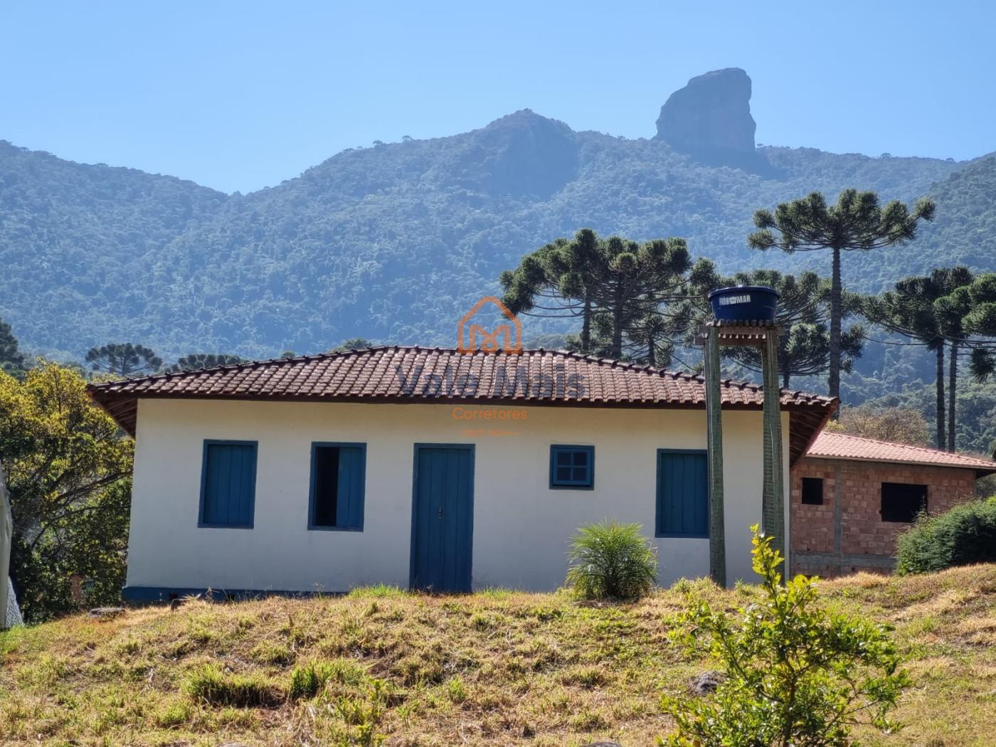 Chácara, 5 quartos, 1550 m² - Foto 1
