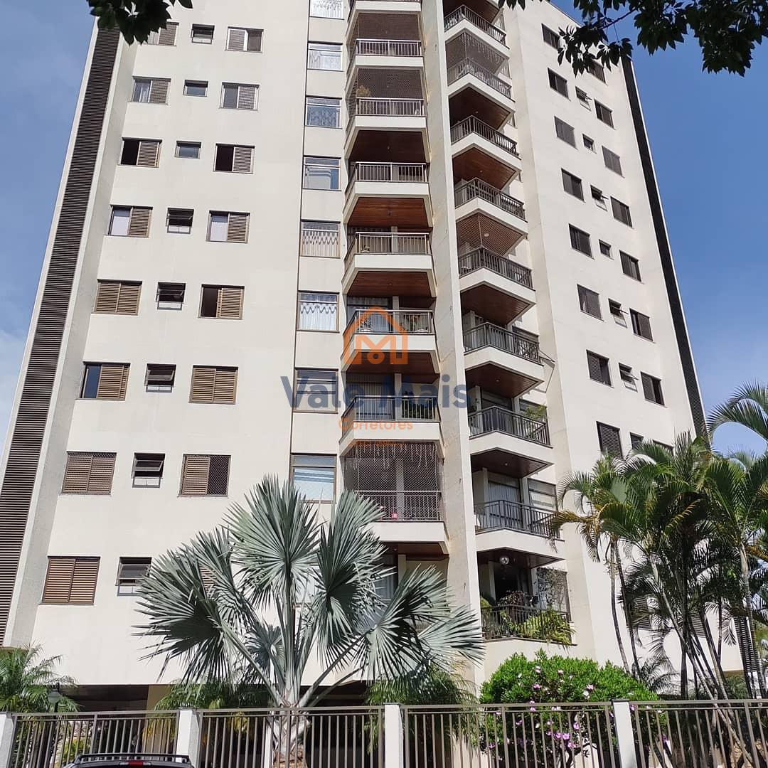Apartamento, 3 quartos, 176 m² - Foto 1